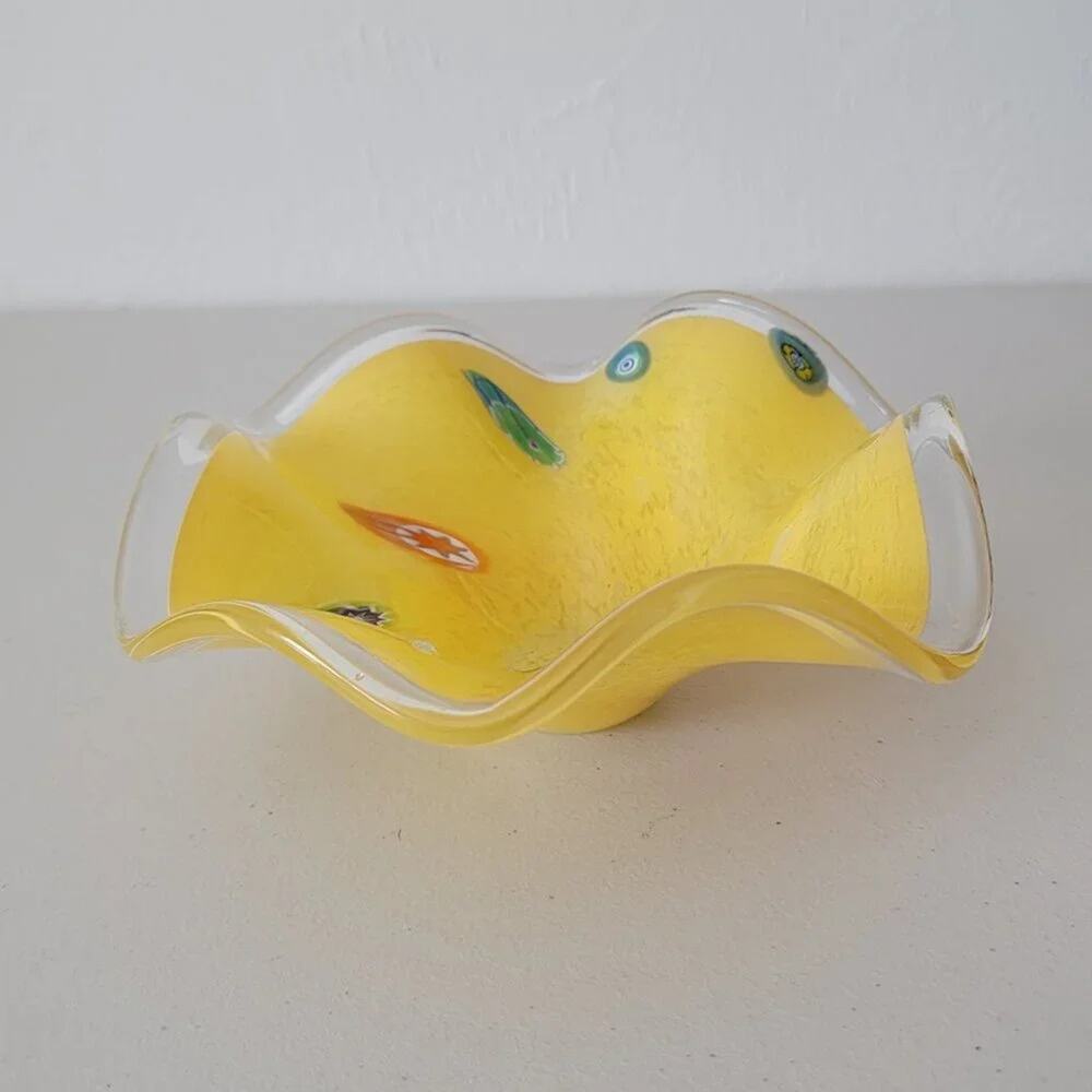 Vintage Style Yellow Art Glass Bowl Ruffled Edge Organic Centerpiece Decor - Picture 3 of 11